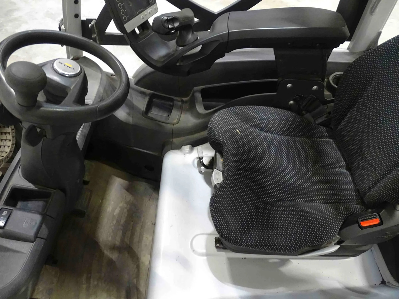 STILL RX20-16C - Электропогрузчик: фото 3 STILL RX20-16C - Электропогрузчик: фото 3