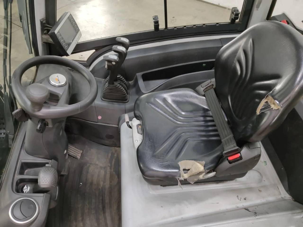 STILL RX20-16P - Электропогрузчик: фото 3 STILL RX20-16P - Электропогрузчик: фото 3