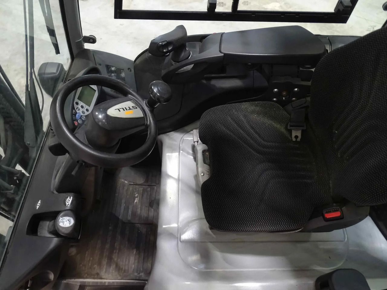 STILL RX60-30L - Электропогрузчик: фото 3 STILL RX60-30L - Электропогрузчик: фото 3