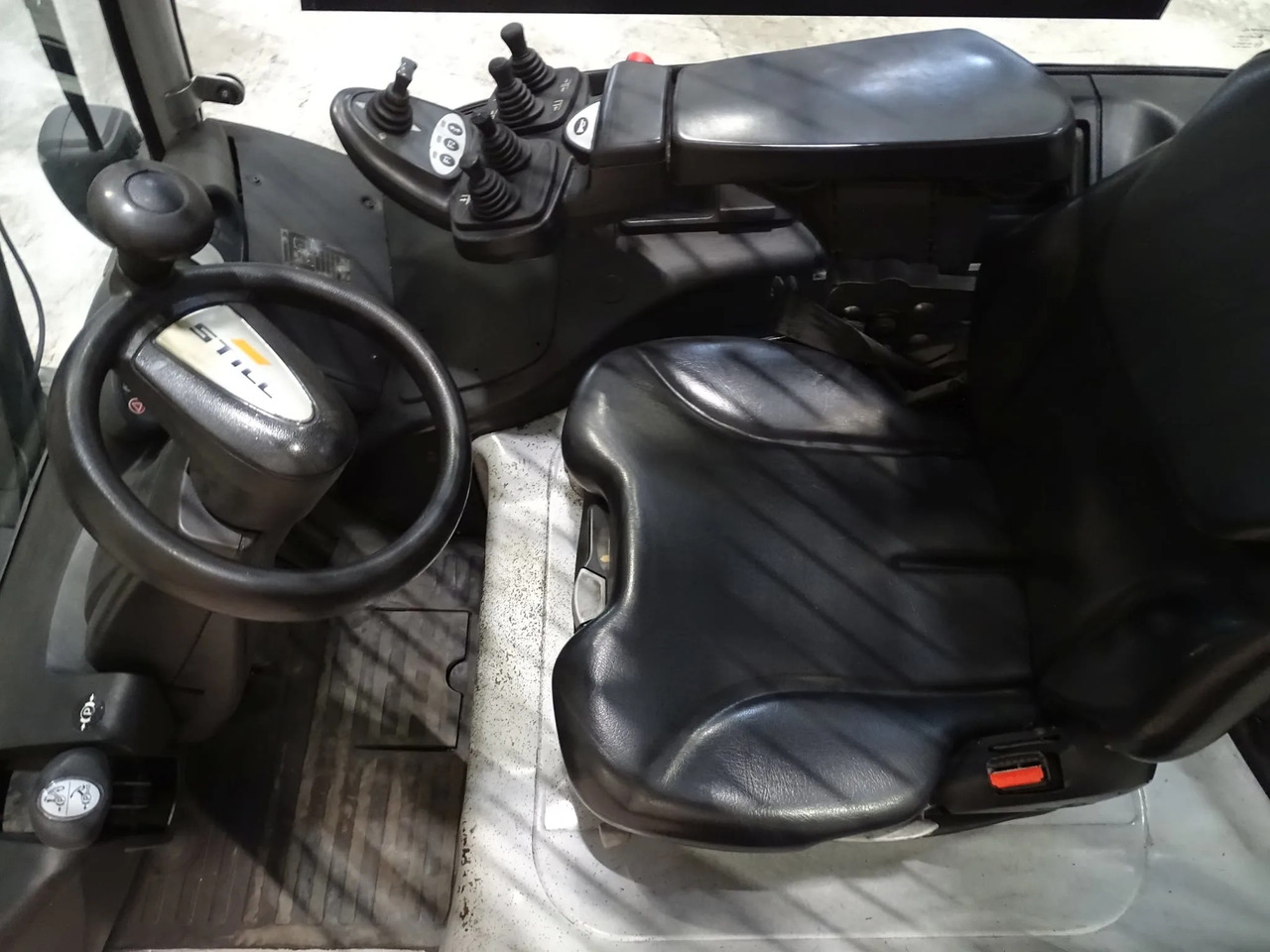 STILL RX60-50/600 - Электропогрузчик: фото 3 STILL RX60-50/600 - Электропогрузчик: фото 3