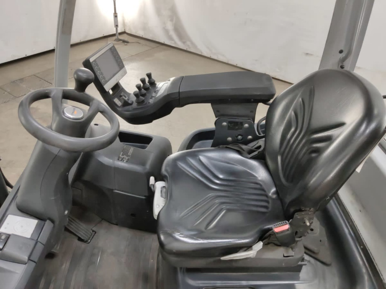 STILL RX70-25T - Газовый погрузчик: фото 3 STILL RX70-25T - Газовый погрузчик: фото 3