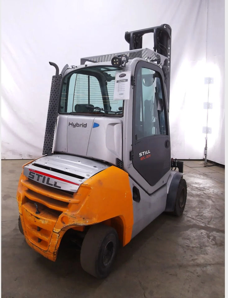 STILL RX70-30H - Дизельный погрузчик: фото 2 STILL RX70-30H - Дизельный погрузчик: фото 2