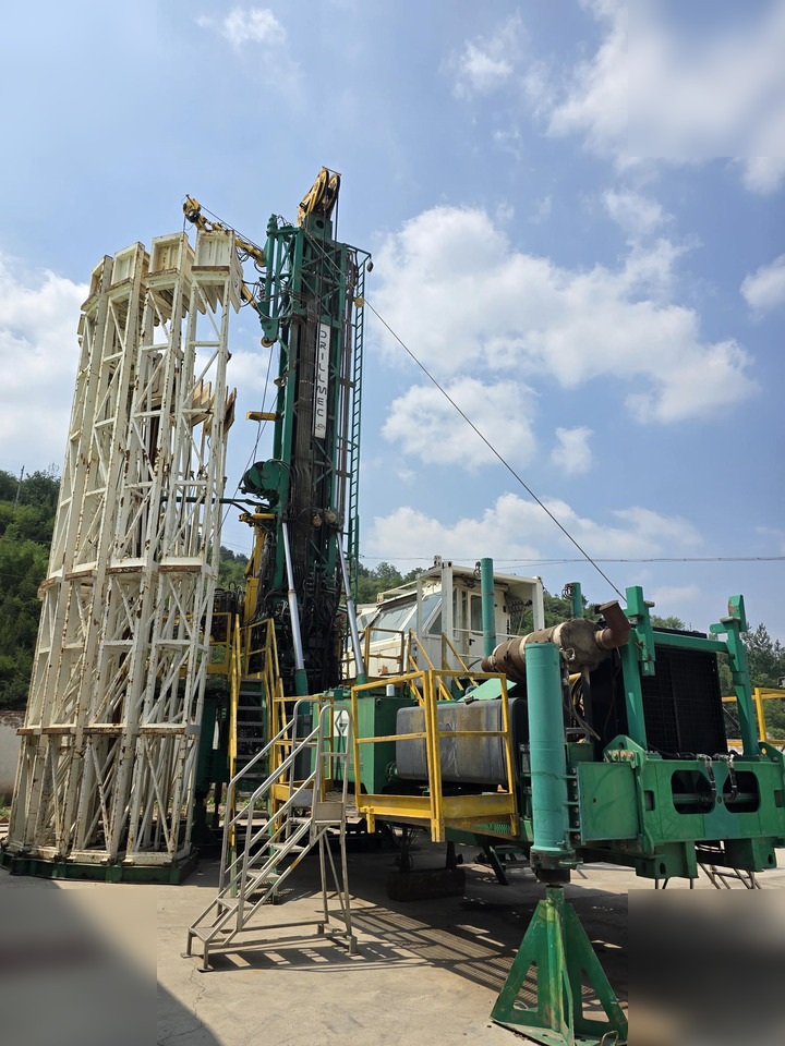 2011 DRILLMEC G75 - Буровая машина: фото 1 2011 DRILLMEC G75 - Буровая машина: фото 1