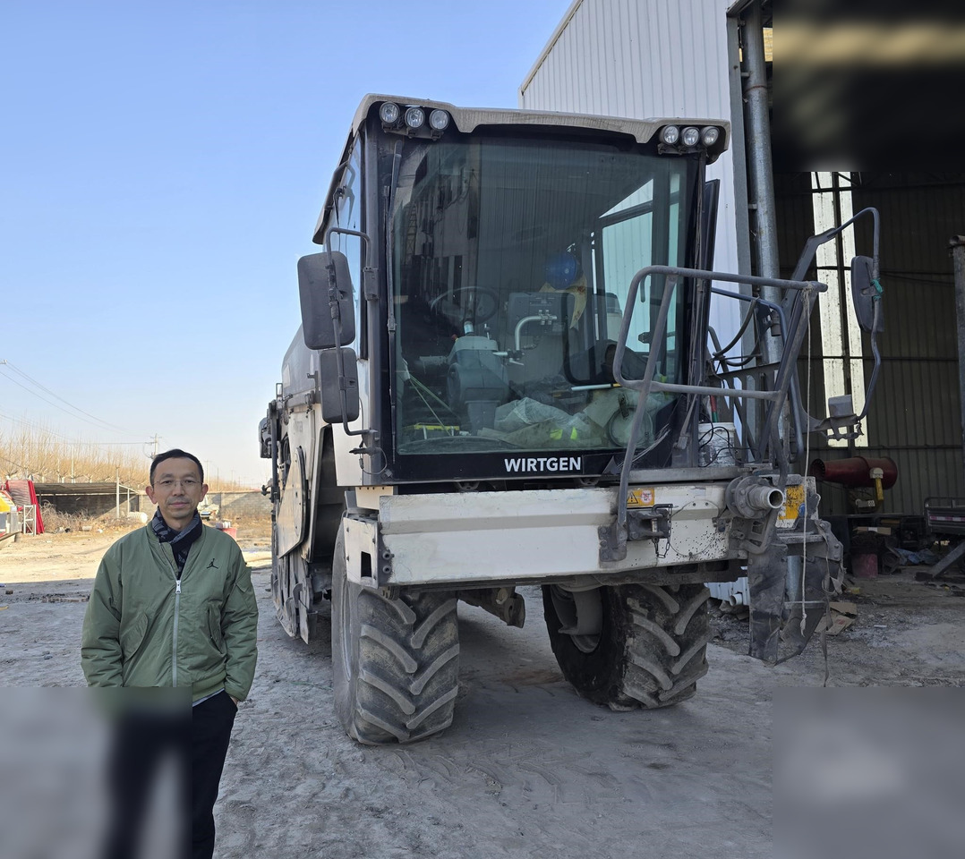 2016 WIRTGEN WR200 - Стабилизатор грунта: фото 1 2016 WIRTGEN WR200 - Стабилизатор грунта: фото 1