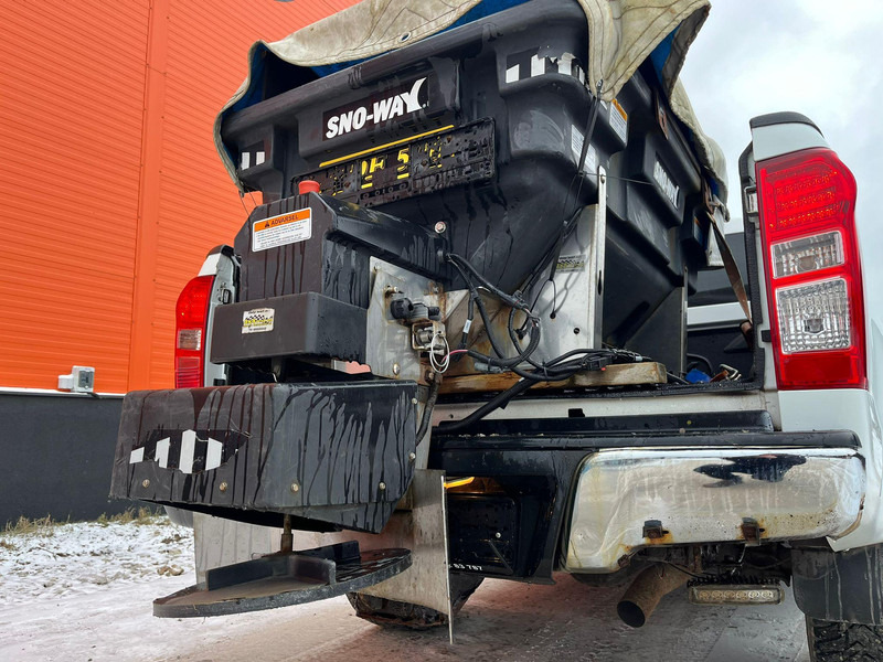 Пикап Isuzu D-max 4x4 SNOW PLOW & SPREADER: фото 13