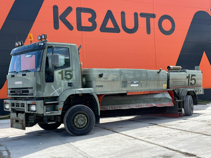Iveco Fresia F 2000 4x4 SNOW PLOW / BROOM / BLOWER - Подметально-уборочная машина: фото 1 Iveco Fresia F 2000 4x4 SNOW PLOW / BROOM / BLOWER - Подметально-уборочная машина: фото 1