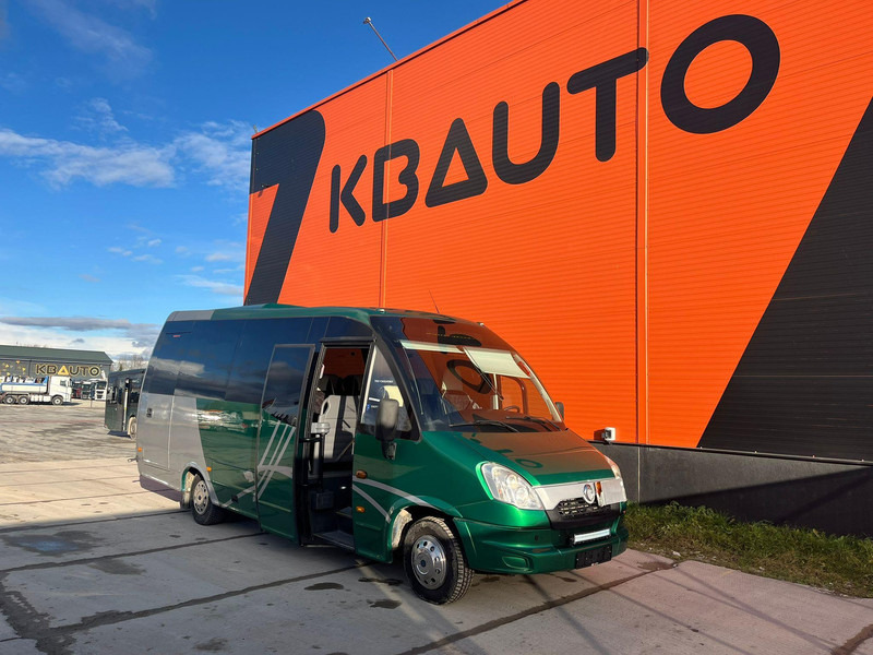 Iveco Indcar Wing 4x2 23 SEATS / AC / WEBASTO - Микроавтобус, Пассажирский фургон: фото 1 Iveco Indcar Wing 4x2 23 SEATS / AC / WEBASTO - Микроавтобус, Пассажирский фургон: фото 1