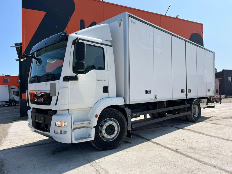 MAN TGM 18.290 4x2 BOX L=7543 mm - Грузовик с закрытым кузовом: фото 2 MAN TGM 18.290 4x2 BOX L=7543 mm - Грузовик с закрытым кузовом: фото 2