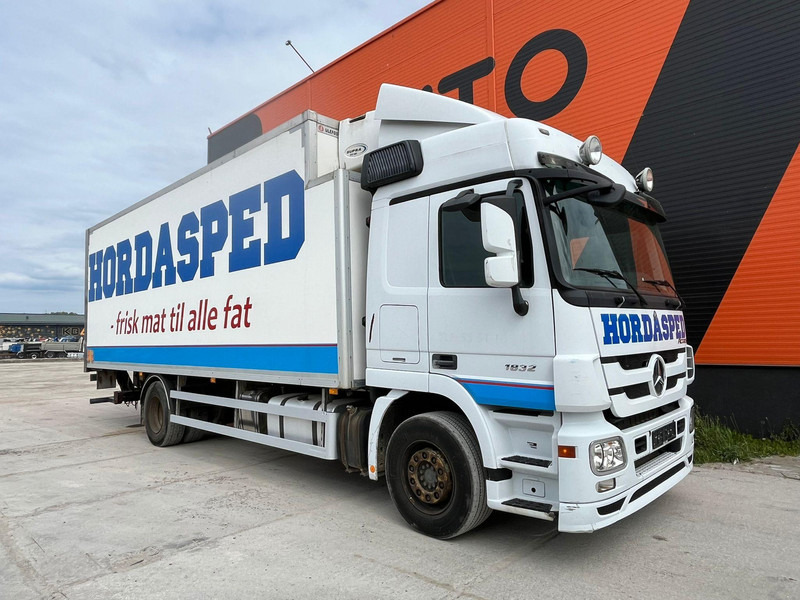 Mercedes-Benz Actros 1832 4x2 SUPRA 850 Mt / BOX L=8226 mm - Рефрижератор: фото 4 Mercedes-Benz Actros 1832 4x2 SUPRA 850 Mt / BOX L=8226 mm - Рефрижератор: фото 4