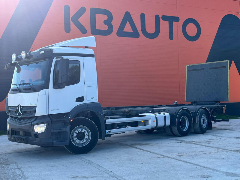 Mercedes-Benz Antos 2535 6x2*4 CHASSIS L=7788 mm - Грузовик-шасси: фото 1 Mercedes-Benz Antos 2535 6x2*4 CHASSIS L=7788 mm - Грузовик-шасси: фото 1