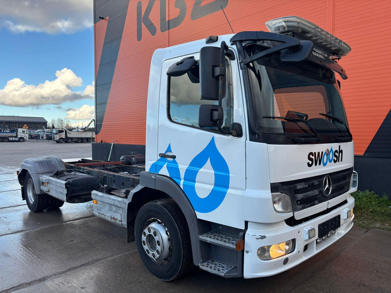 Mercedes-Benz Atego 1528 4x2 PTO / CHASSIS L=4541 mm - Грузовик-шасси: фото 4 Mercedes-Benz Atego 1528 4x2 PTO / CHASSIS L=4541 mm - Грузовик-шасси: фото 4