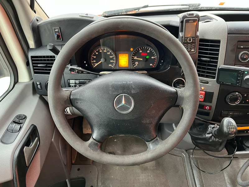 Микроавтобус, Пассажирский фургон Mercedes-Benz Sprinter 515 CDI 20 + 1 SEATS / AC: фото 11