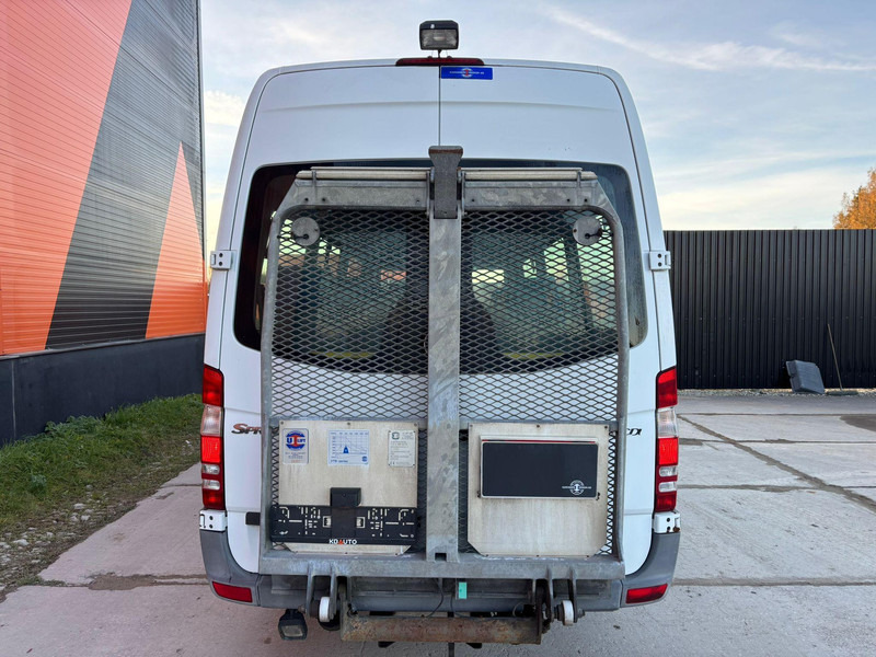 Микроавтобус, Пассажирский фургон Mercedes-Benz Sprinter 516 CDI 12 SEATS / WHEELCHAIR LIFT: фото 6