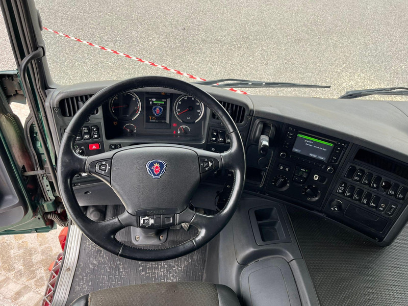 Самосвал, Автоманипулятор Scania P 410 6x2*4 HIAB 211EP-5 / BOX L=5386 mm: фото 18