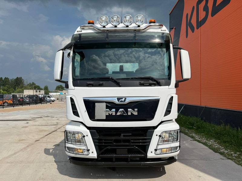 MAN TGS 33.500 6x6 HYDRAULICS - Тягач: фото 3 MAN TGS 33.500 6x6 HYDRAULICS - Тягач: фото 3