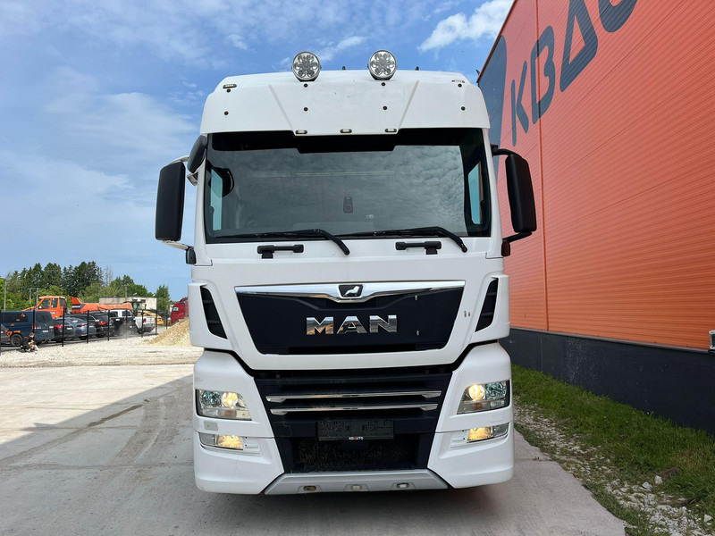 MAN TGX 28.580 6x2 XXL CAB / INTARDER / DOUBLE BOGIE - Тягач: фото 2 MAN TGX 28.580 6x2 XXL CAB / INTARDER / DOUBLE BOGIE - Тягач: фото 2
