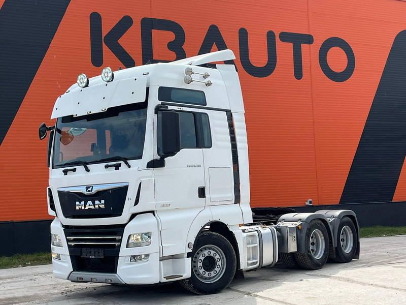 MAN TGX 28.580 6x2 XXL CAB / INTARDER / DOUBLE BOGIE - Тягач: фото 1 MAN TGX 28.580 6x2 XXL CAB / INTARDER / DOUBLE BOGIE - Тягач: фото 1