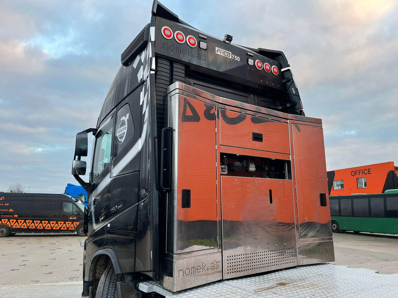 Тягач Volvo FH 16 750 6x4 GCW 80 ton / RETARDER / HYDRAULICS / TANDEM AXLE LIFT: фото 13 Тягач Volvo FH 16 750 6x4 GCW 80 ton / RETARDER / HYDRAULICS / TANDEM AXLE LIFT: фото 13