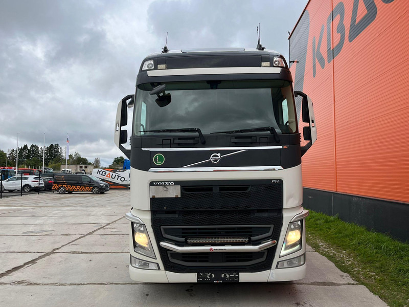 Volvo FH 500 6x2 GLOBE XL / DOUBLE BOGIE - Тягач: фото 3 Volvo FH 500 6x2 GLOBE XL / DOUBLE BOGIE - Тягач: фото 3