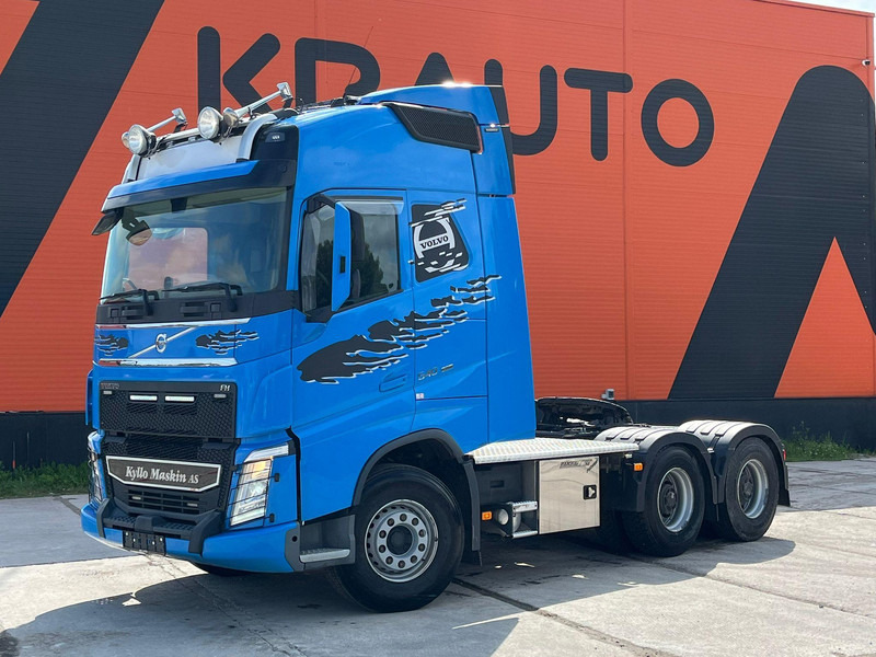 Volvo FH 540 6x4 GCW 80 ton / HYDRAULICS / RETARDER / BIG AXLES / TANDEM AXLE LIFT - Тягач: фото 1 Volvo FH 540 6x4 GCW 80 ton / HYDRAULICS / RETARDER / BIG AXLES / TANDEM AXLE LIFT - Тягач: фото 1