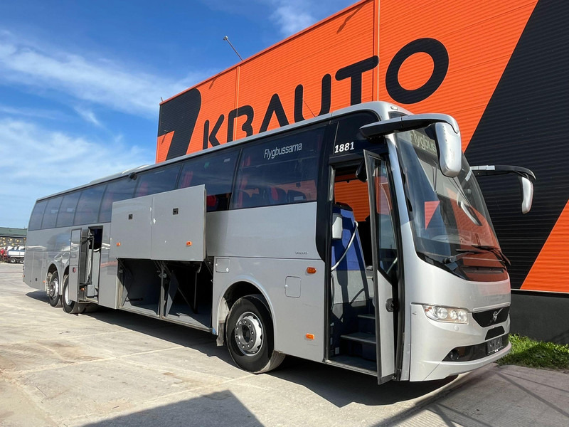 Volvo B8R 9700 H 6x2*4 61+1 SEATS / AC / AUXILIARY HEATER / WC - Туристический автобус: фото 1 Volvo B8R 9700 H 6x2*4 61+1 SEATS / AC / AUXILIARY HEATER / WC - Туристический автобус: фото 1