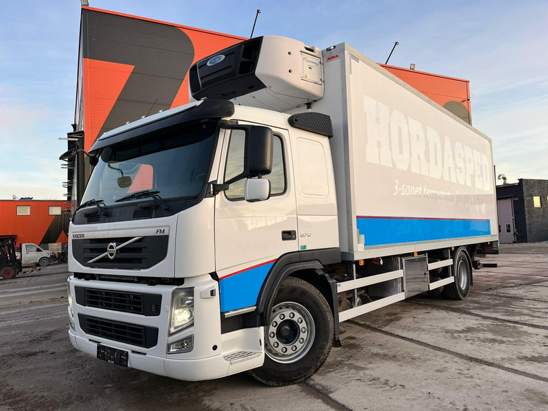 Volvo FM 370 4x2 SUPRA 950 Mt / BOX L=7746 mm - Рефрижератор: фото 2 Volvo FM 370 4x2 SUPRA 950 Mt / BOX L=7746 mm - Рефрижератор: фото 2