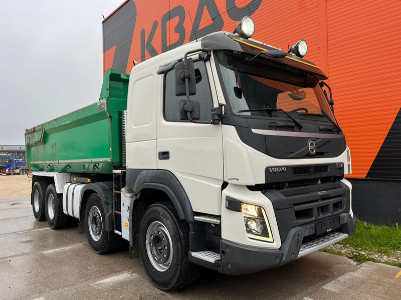 Volvo FMX 540 8x4 TANDEM AXLE LIFT / BIG AXLES / BOX L=5695 mm - Самосвал: фото 4 Volvo FMX 540 8x4 TANDEM AXLE LIFT / BIG AXLES / BOX L=5695 mm - Самосвал: фото 4