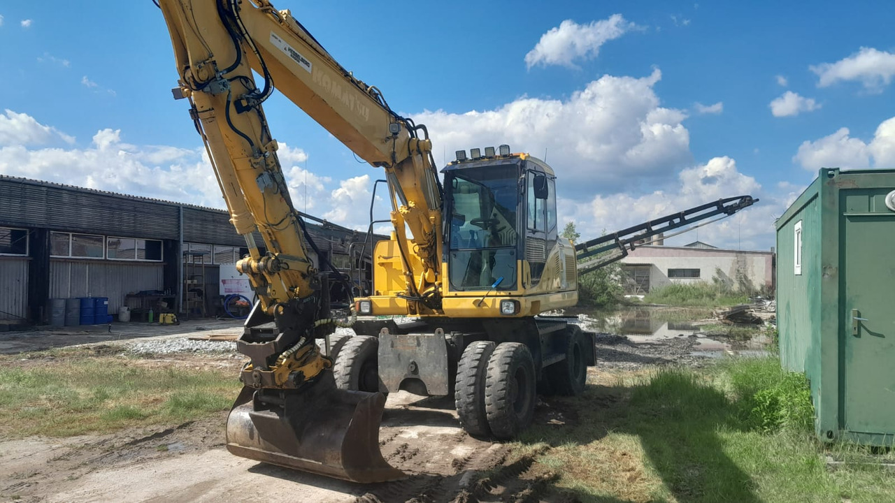 KOMATSU PW 140-7 - Колёсный экскаватор: фото 2 KOMATSU PW 140-7 - Колёсный экскаватор: фото 2