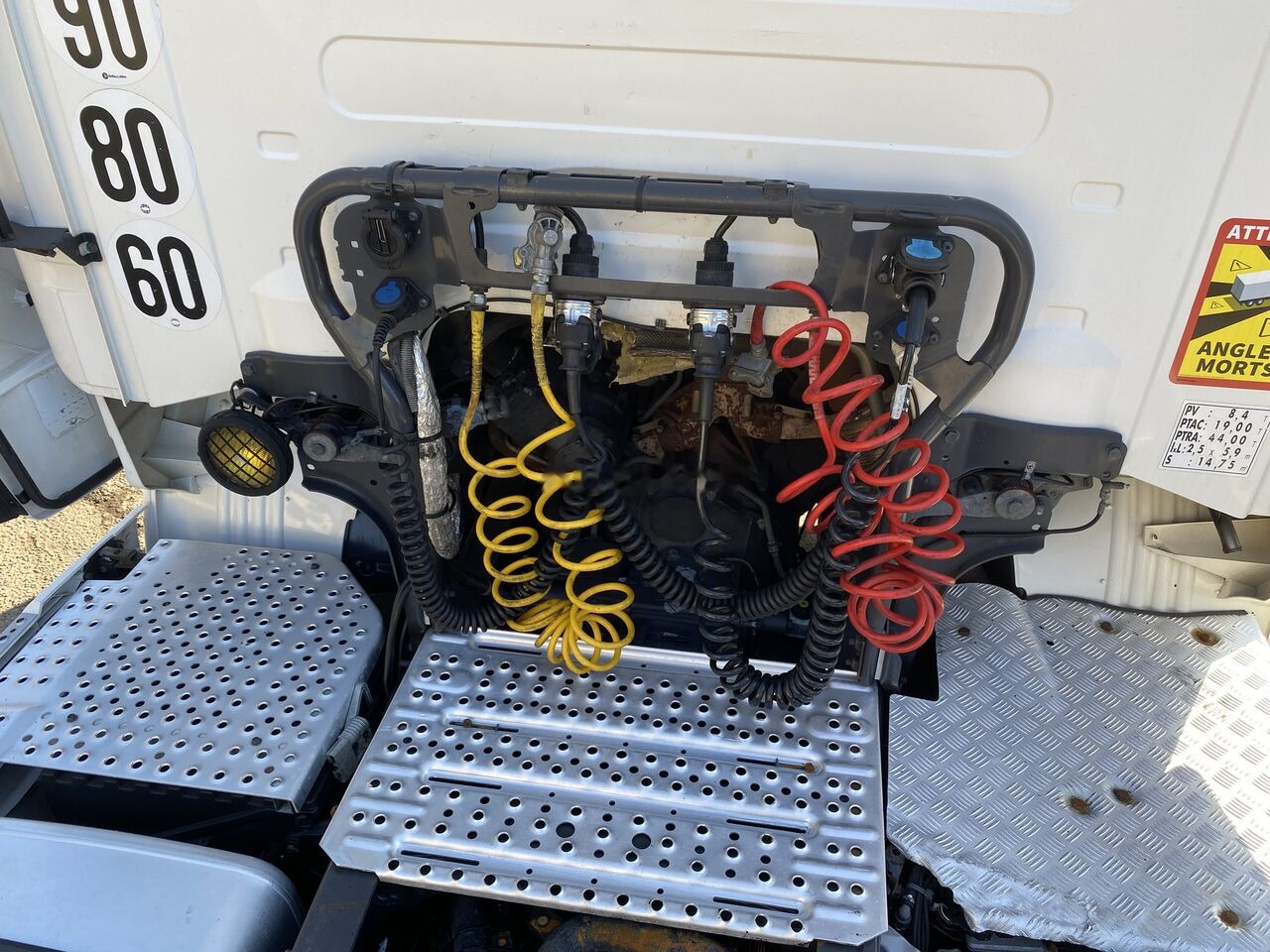 Тягач Scania R500: фото 14 Тягач Scania R500: фото 14