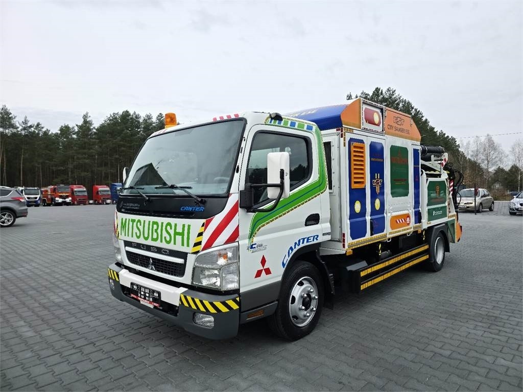 Mitsubishi CANTER odkurzacz koparka ssąca Saugbagger CITY SAU - Экскаватор: фото 3 Mitsubishi CANTER odkurzacz koparka ssąca Saugbagger CITY SAU - Экскаватор: фото 3