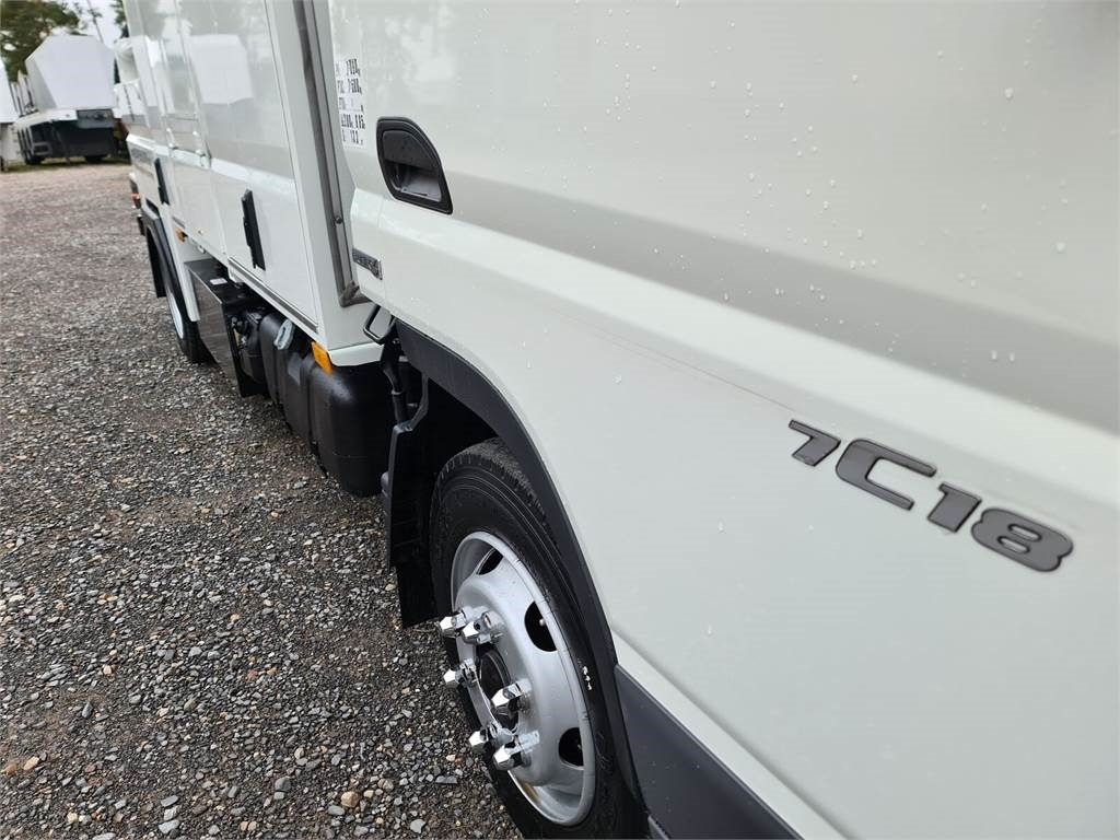 Mitsubishi CANTER odkurzacz koparka ssąca Saugbagger CITY SAU - Ассенизатор: фото 4 Mitsubishi CANTER odkurzacz koparka ssąca Saugbagger CITY SAU - Ассенизатор: фото 4