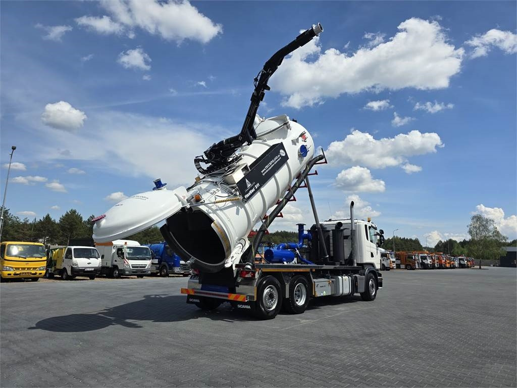 Scania Saugbagger Larsen FlexVac 311 Vacuum suction loade - Ассенизатор: фото 1 Scania Saugbagger Larsen FlexVac 311 Vacuum suction loade - Ассенизатор: фото 1