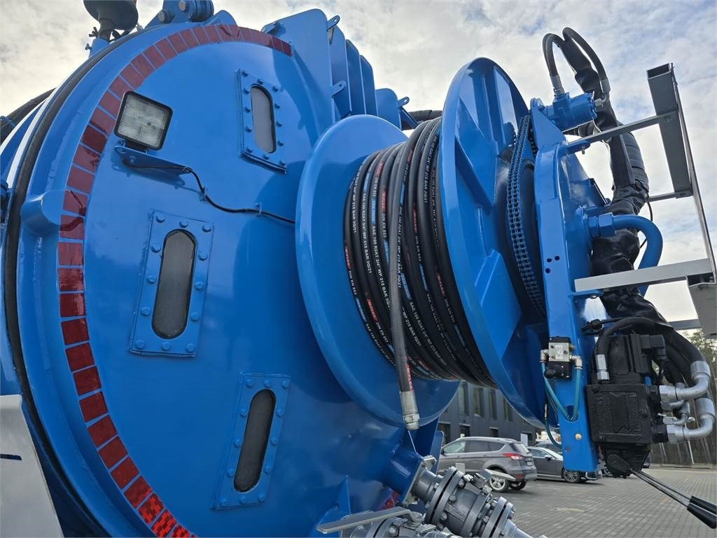 Volvo JOSKIN WUKO FOR CLEANING COMBI  в лизинг Volvo JOSKIN WUKO FOR CLEANING COMBI: фото 16 Volvo JOSKIN WUKO FOR CLEANING COMBI  в лизинг Volvo JOSKIN WUKO FOR CLEANING COMBI: фото 16