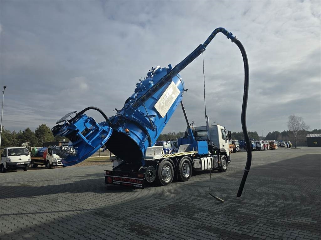 Volvo JOSKIN WUKO FOR CLEANING COMBI  - Ассенизатор: фото 1 Volvo JOSKIN WUKO FOR CLEANING COMBI  - Ассенизатор: фото 1