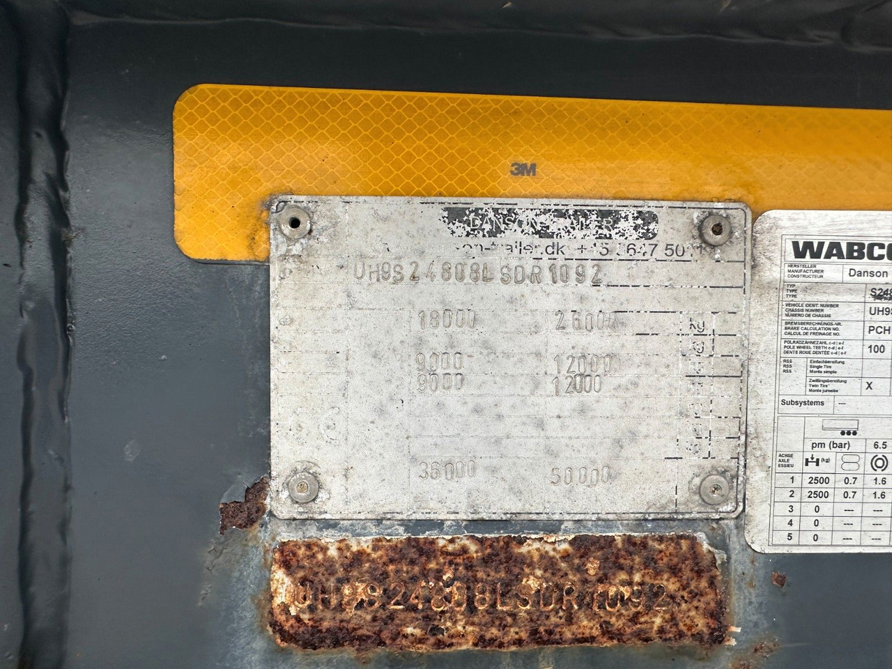 Doll Danson 2 achs tiefbett / ausziehbar - Низкорамный полуприцеп: фото 4 Doll Danson 2 achs tiefbett / ausziehbar - Низкорамный полуприцеп: фото 4