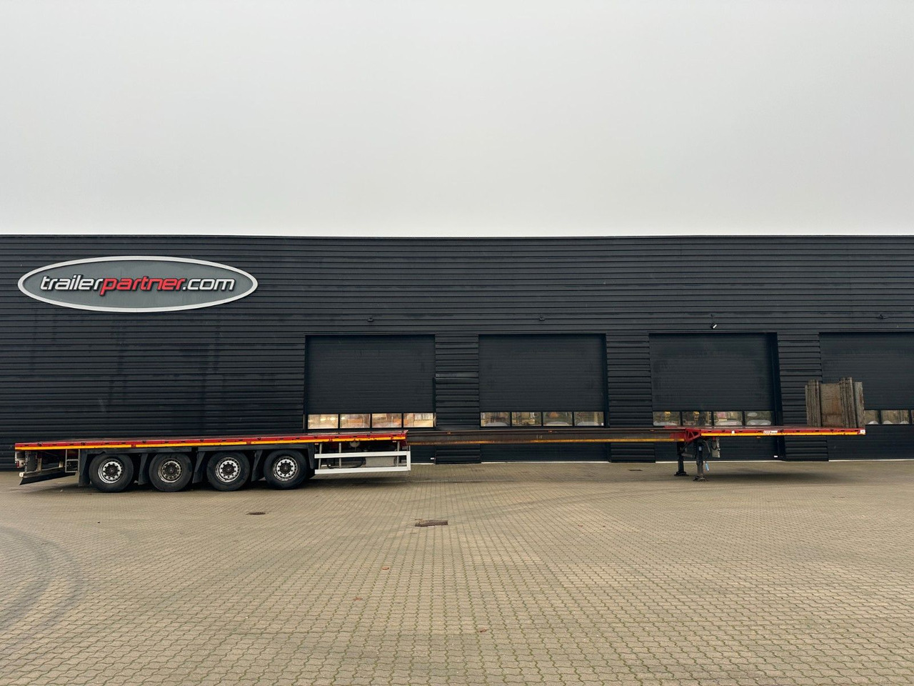 Faymonville MAX 200 Teleauflieger - Полуприцеп бортовой/ Платформа: фото 1 Faymonville MAX 200 Teleauflieger - Полуприцеп бортовой/ Платформа: фото 1