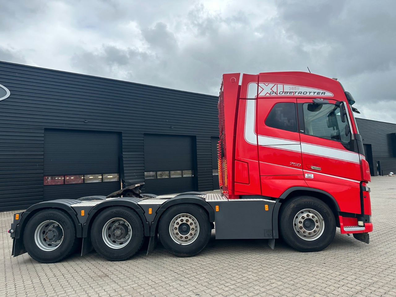 Volvo FH 16 750 8x4 / 250 T / Hydraulik - Тягач: фото 2 Volvo FH 16 750 8x4 / 250 T / Hydraulik - Тягач: фото 2