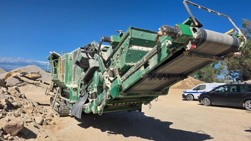 McCloskey J45R - Щековая дробилка: фото 1 McCloskey J45R - Щековая дробилка: фото 1