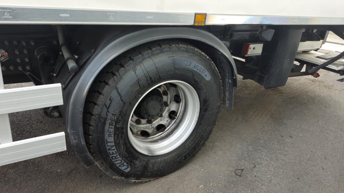 Renault D WIDE - Рефрижератор: фото 3 Renault D WIDE - Рефрижератор: фото 3