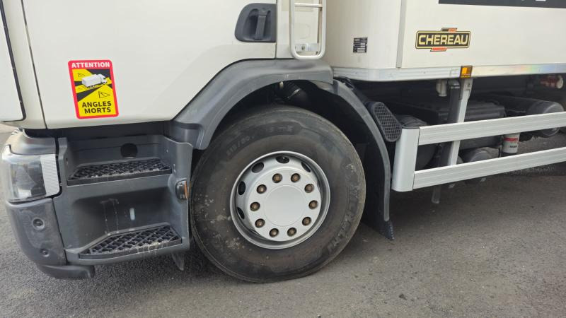 Renault D WIDE (LOCATION / RENT) - Рефрижератор: фото 4 Renault D WIDE (LOCATION / RENT) - Рефрижератор: фото 4