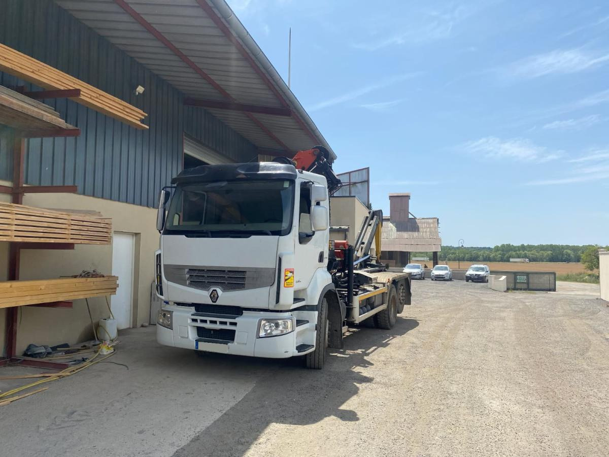Renault Premium avec grue PALFINGER PK 18000 - Крюковой мультилифт, Автоманипулятор: фото 2 Renault Premium avec grue PALFINGER PK 18000 - Крюковой мультилифт, Автоманипулятор: фото 2