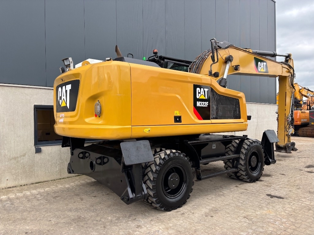 Колёсный экскаватор CAT M 322 F - M322 - M 320 - M 318: фото 9