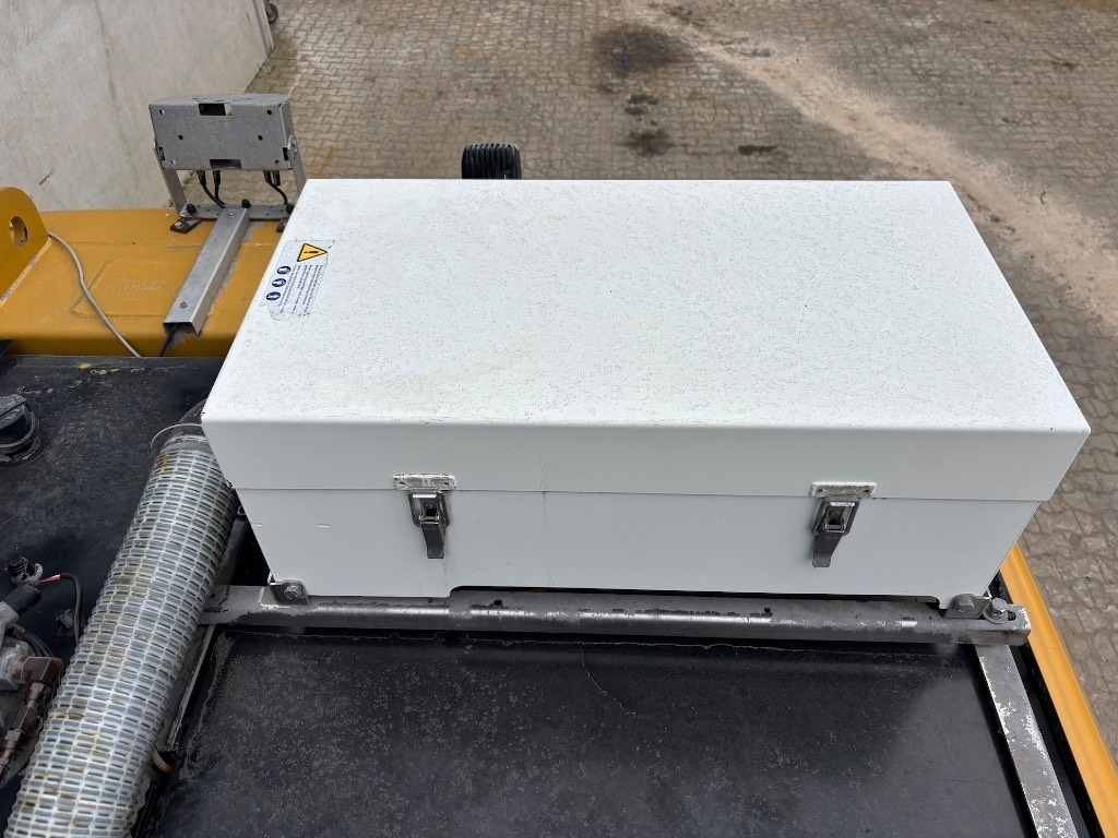 Колёсный экскаватор CAT M 322 F - M322 - M 320 - M 318: фото 44