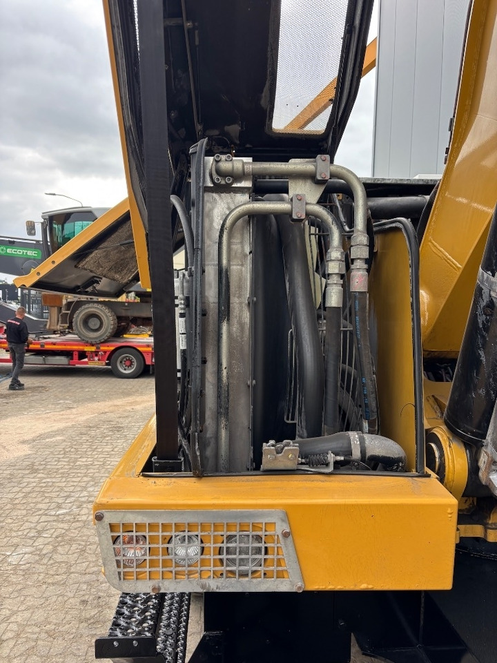 Колёсный экскаватор CAT M 322 F - M322 - M 320 - M 318: фото 25