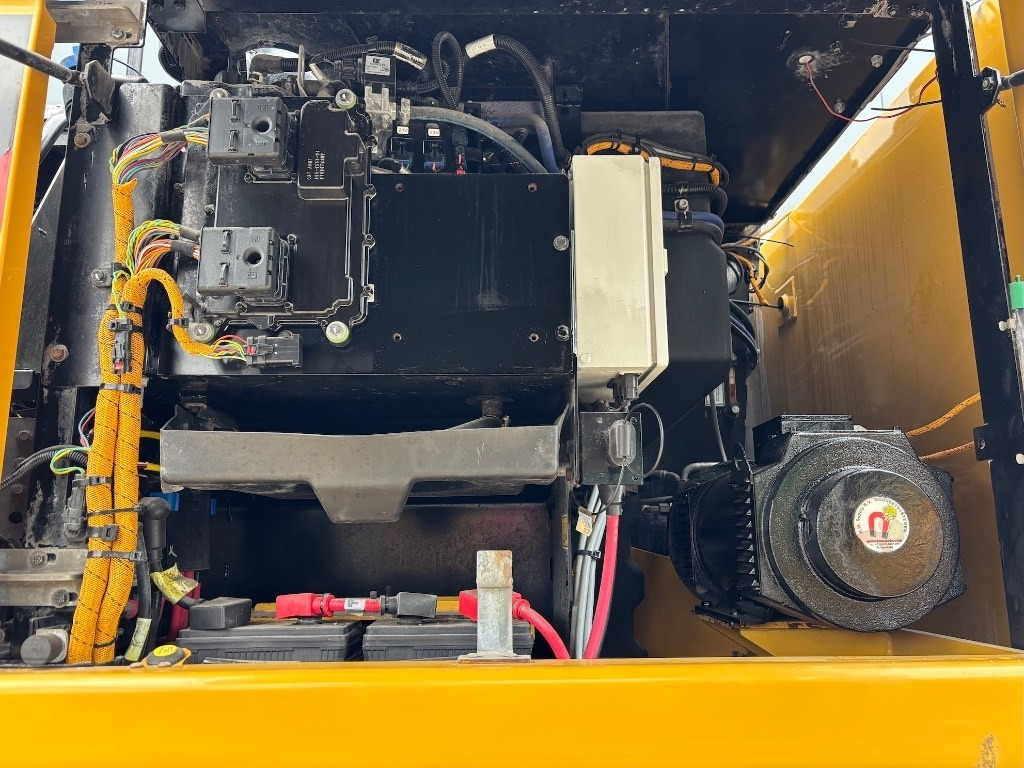 Колёсный экскаватор CAT M 322 F - M322 - M 320 - M 318: фото 40