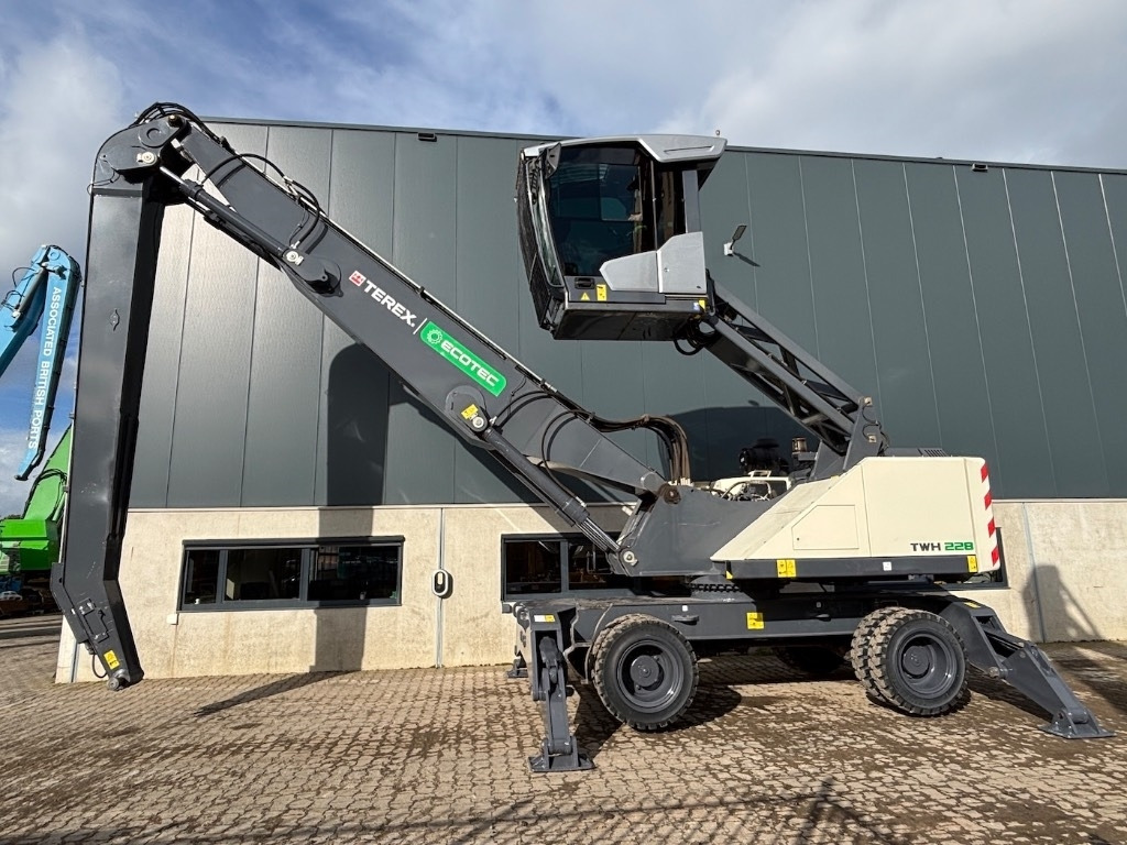 Fuchs MHL 340 F - MHL340 Terex Ecotec TWH228 - Перегружатель: фото 2 Fuchs MHL 340 F - MHL340 Terex Ecotec TWH228 - Перегружатель: фото 2