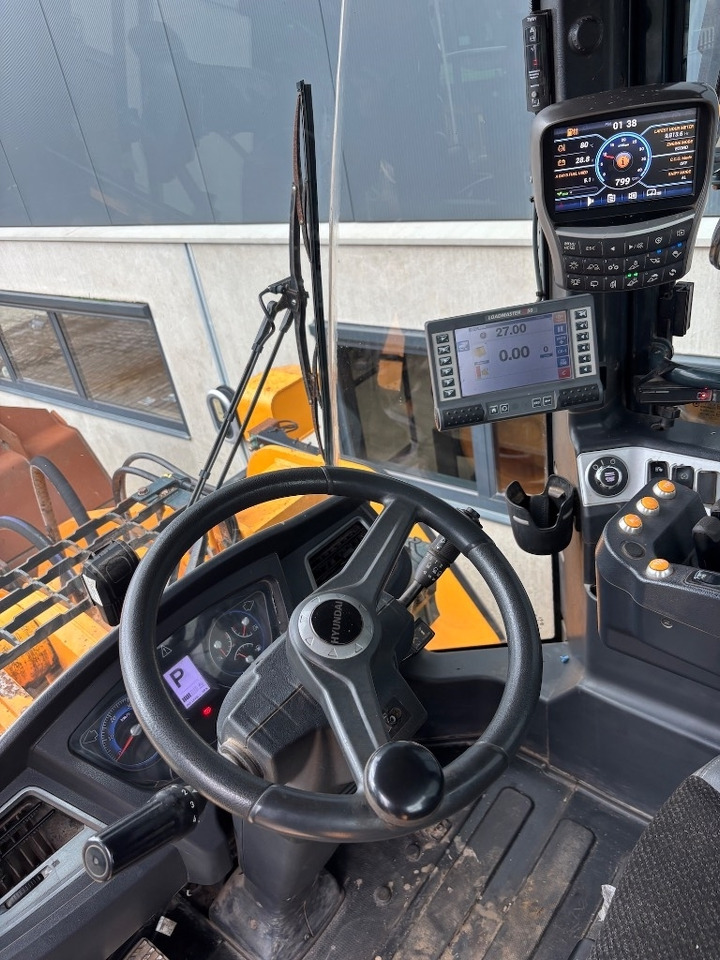 Колёсный погрузчик Hyundai HL 970 - HL970 - HL 975: фото 18 Колёсный погрузчик Hyundai HL 970 - HL970 - HL 975: фото 18