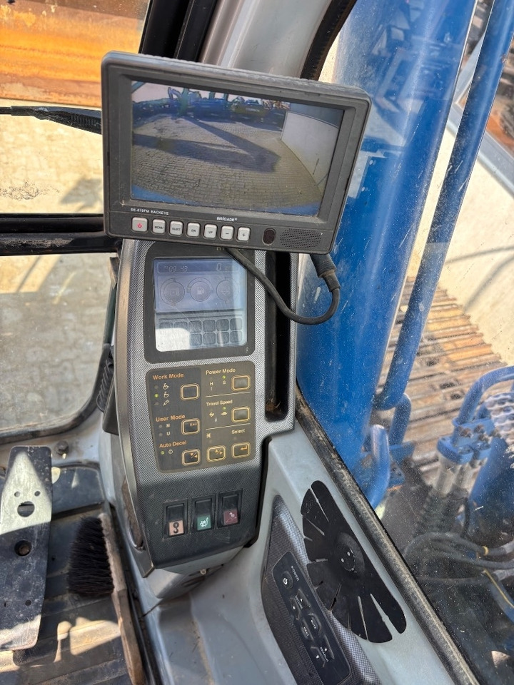 Гусеничный экскаватор Hyundai Robex 210 LC-7 A - 210: фото 15
