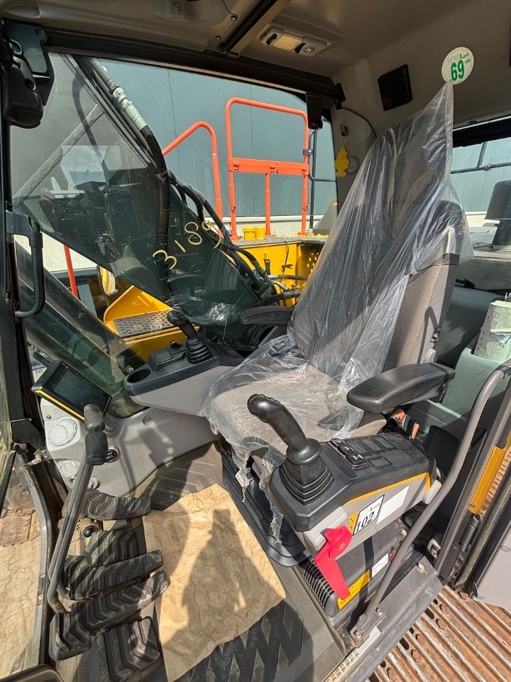 Гусеничный экскаватор Volvo EC 220 E L - EC220: фото 12 Гусеничный экскаватор Volvo EC 220 E L - EC220: фото 12