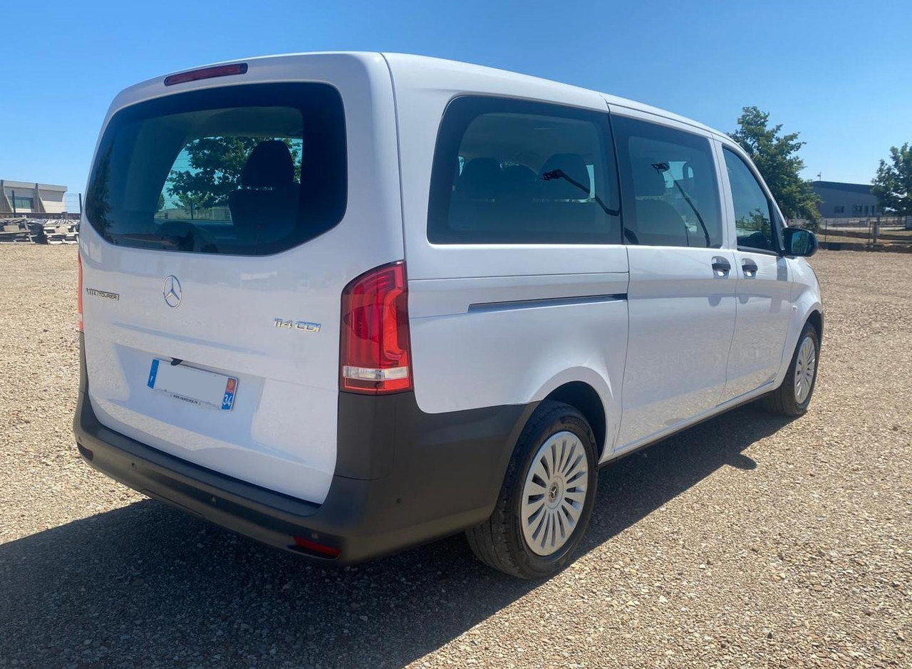 MERCEDES-BENZ Vito Tourer 114 CDI 136 Long Pro 9G-Tronic 8 Places - Пассажирский фургон: фото 4 MERCEDES-BENZ Vito Tourer 114 CDI 136 Long Pro 9G-Tronic 8 Places - Пассажирский фургон: фото 4
